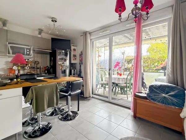 Studio 1 pièce 25 m²