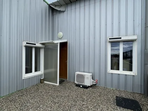 Local 50 m² Bourg-de-Péage