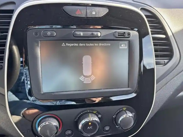 Renault Captur dci 90 zen — photo 26