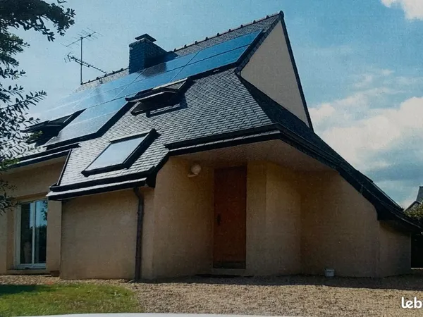 Maison bourg de Ploumagoar