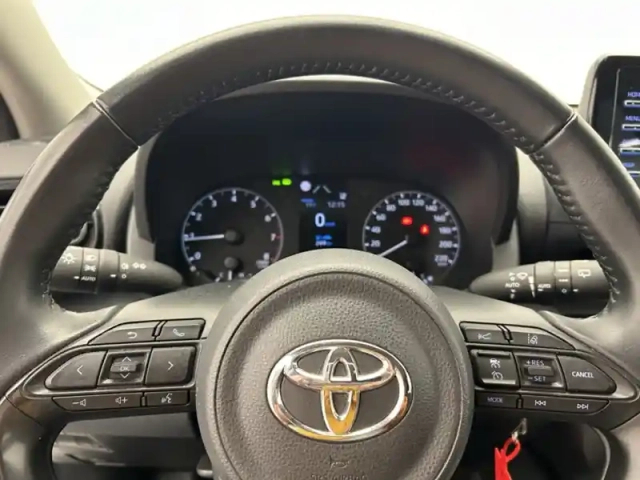 Toyota Yaris 70 vvt-i dynamic — photo 14