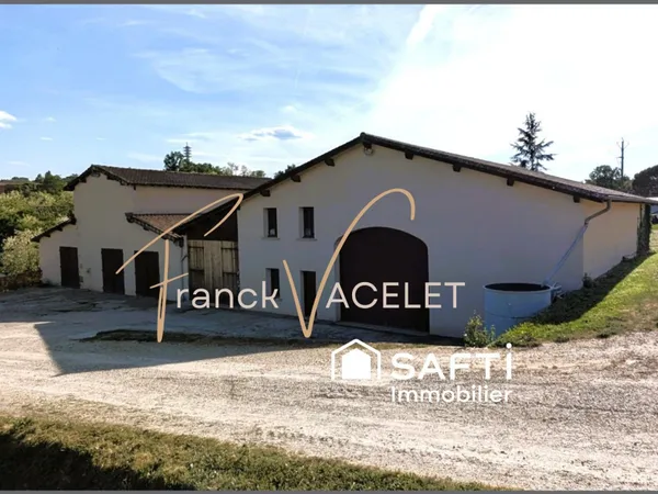 Opportunité Rare - Bâtiment viticole de presque 700 m² pour de multiples projets