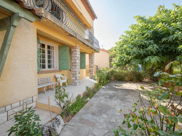 MaisonT5 avec 2 garages sur terrains clos