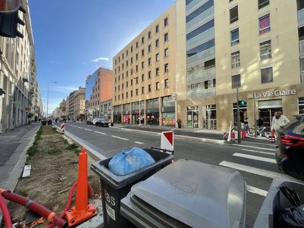 Local commercial 45 m²