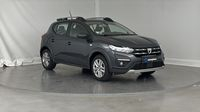 Dacia Sandero 1.0 TCe 90ch Stepway Confort -22 — photo 3