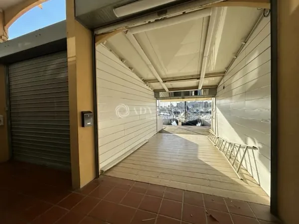 Local 41 m²