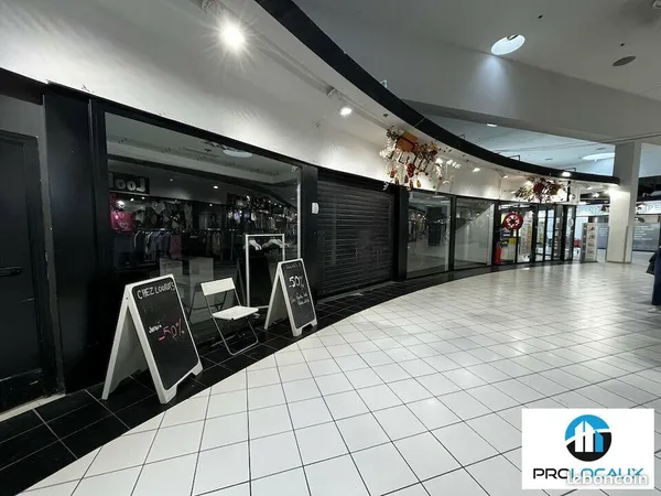 Local commercial 157 m² SENLIS