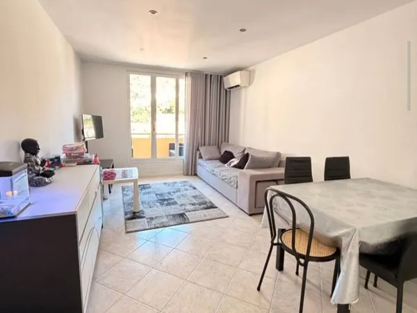 Vente BALCONS, GARAGE ET CAVE - MENTON- QUARTIER BORRIGO