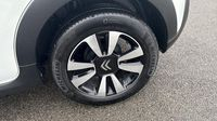 Citroen C3 1.2 PureTech 83ch S&S Shine — photo 11