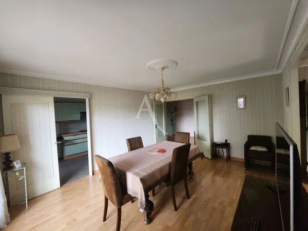 Appartement 5 pièces 98 m²