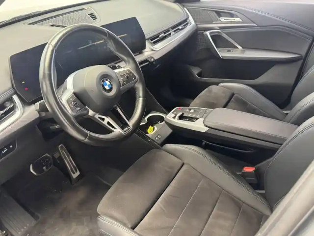 Bmw X1 xdrive 23d 211ch dkg7 — photo 6