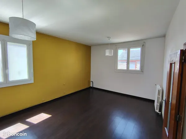 Plateau de 62 m² à aménager en T3
