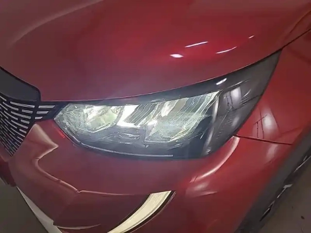 Peugeot 2008 puretech 130 s&amp;s eat8 — photo 23