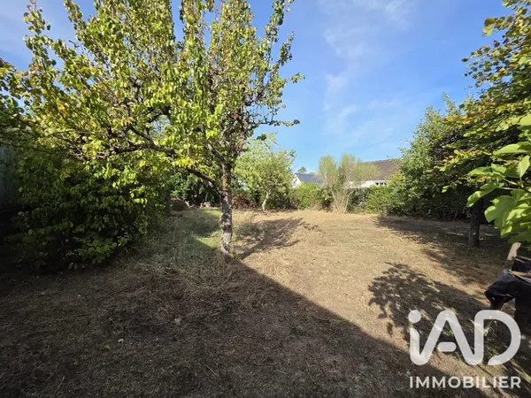 Terrain 907 m²