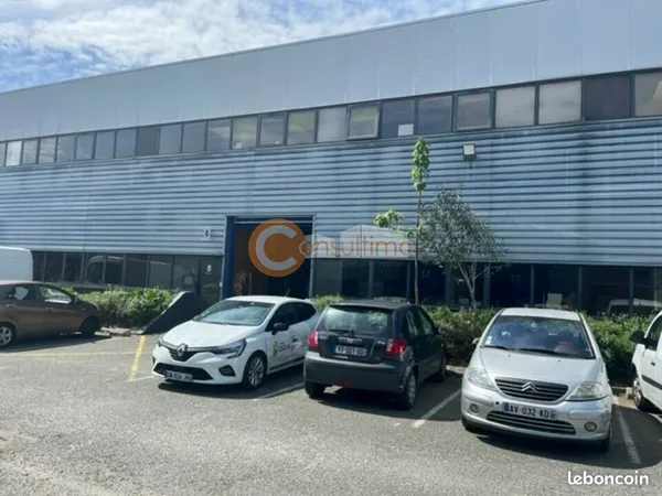 LOCAL D'ACTIVITE 826 m² CENON