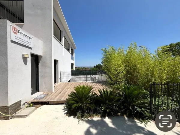 Local d'activité Martigues 3 pièce(s) 53 m2