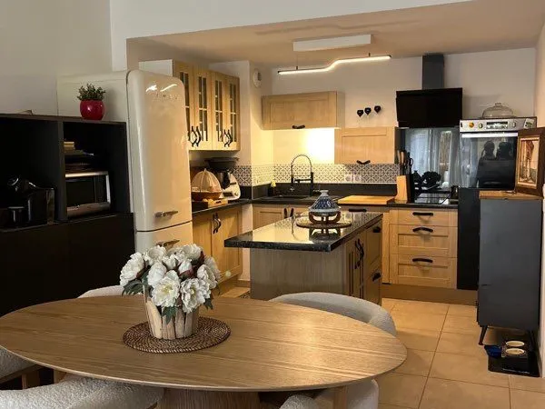 T3 récent de 82 m² avec grande terrasse - Montpellier Prés d'Arènes