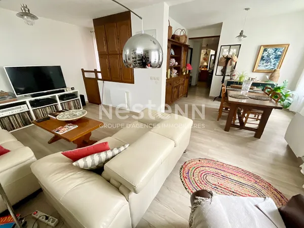 Maison 10min gare / 3 chambres / 2 SDE / 2WC / Sous-sol et garage