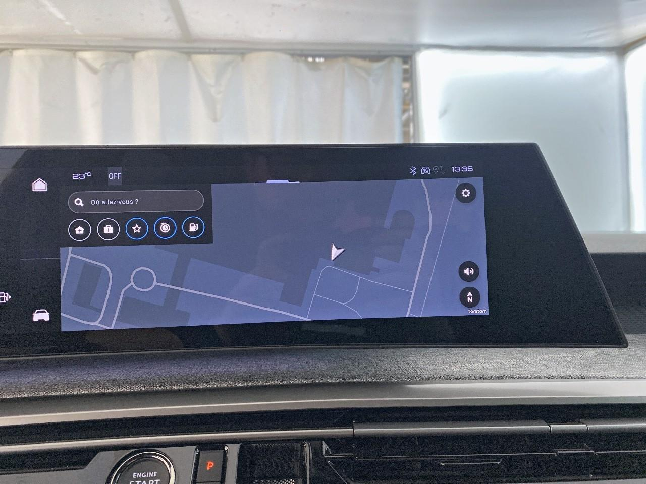 Peugeot 5008 hybrid 145 ch e-dcs6 allure — photo 14