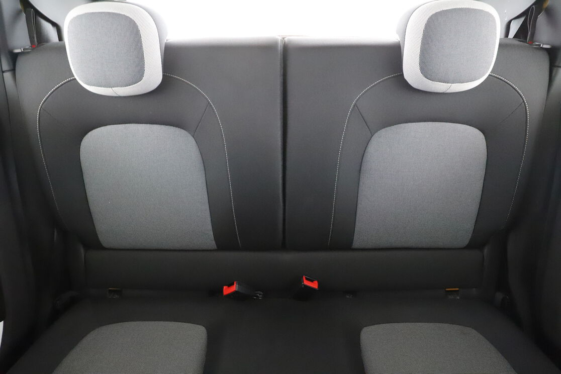 Renault Twingo 1.0 SCe Equilibre — photo 14