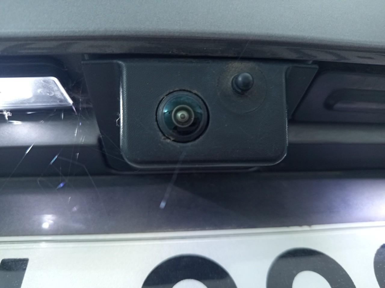 Citroën C5 X hybride rechargeable 225 s&s e-eat8 shine — photo 24