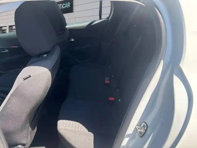 Peugeot 208 puretech 100 s&amp;s bvm6 — photo 20