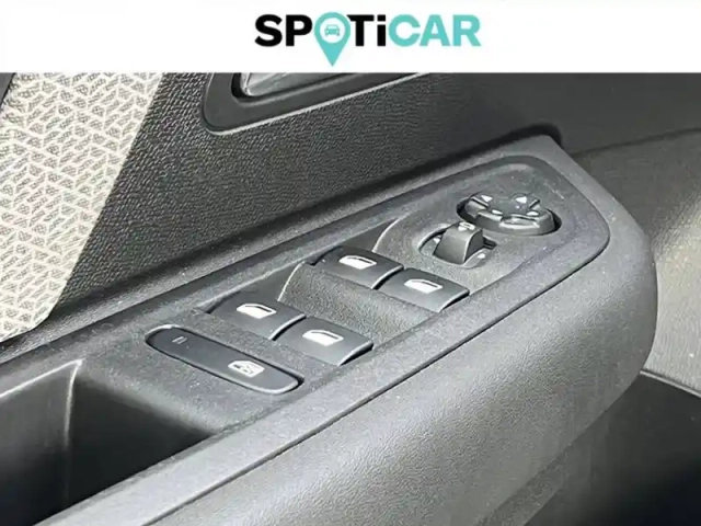 Citroën C4 puretech 130 s&amp;s eat8 — photo 19