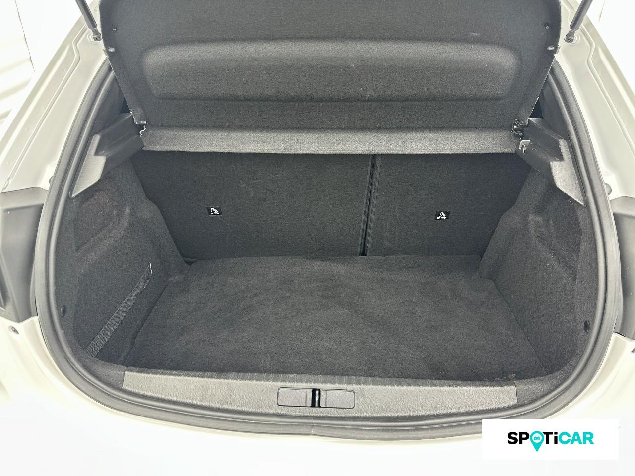 Peugeot 208 1.2 puretech 100ch s&s style 118g — photo 6