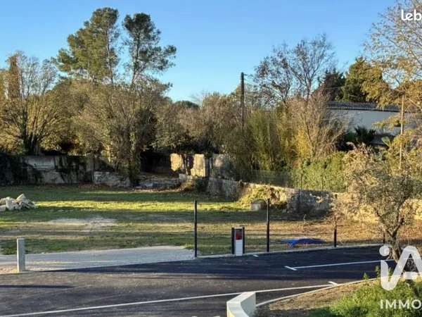 Terrain 650 m² Aigues-Vives