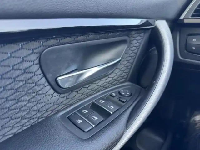 Bmw Serie 3 série 3 touring 318ia 136ch m sport — photo 13