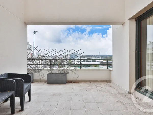 Appartement 4 pièces 90 m²