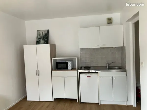 Studio refait à neuf : St Leu