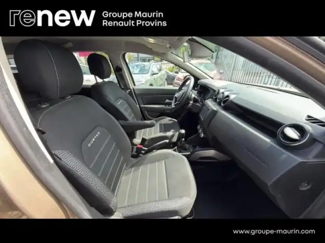 Dacia Duster 1.5 blue dci 115ch prestige 4x2 — photo 14
