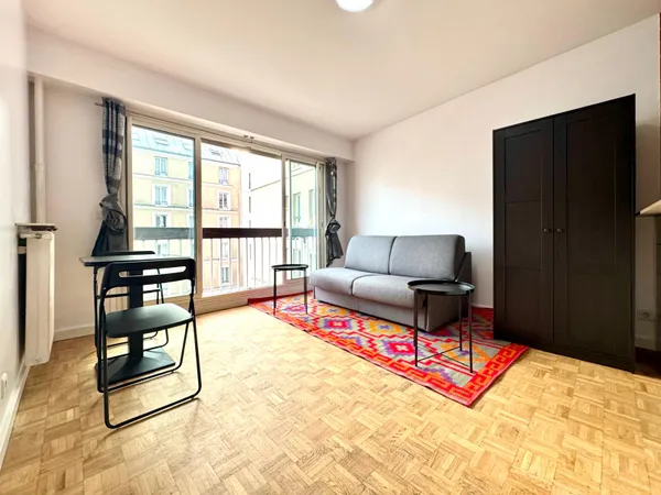 Location studio meuble à Montmartre