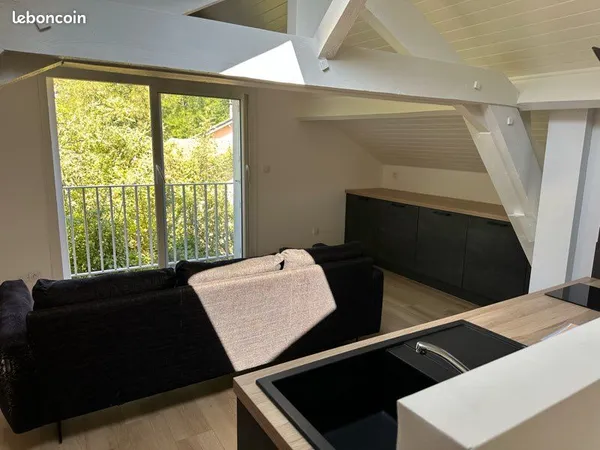 Loue appartement meublé