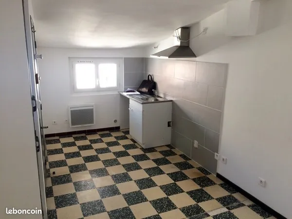 Studio centre Villeneuve les Avignon