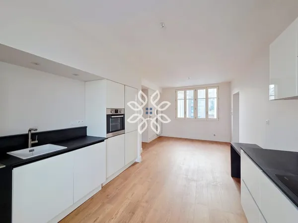 Bel appartement de standing type F4, 132 m2