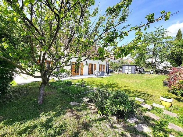 Maison 7 pièces 176 m²