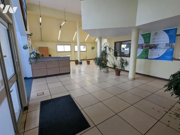 Immeuble 11 pièces 590 m²