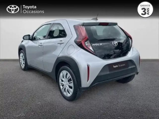 Toyota Aygo X 1.0 vvt-i 72ch dynamic — photo 2