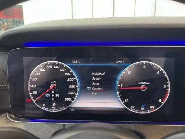 Mercedes Classe E cabriolet 220 d 9g-tronic — photo 44