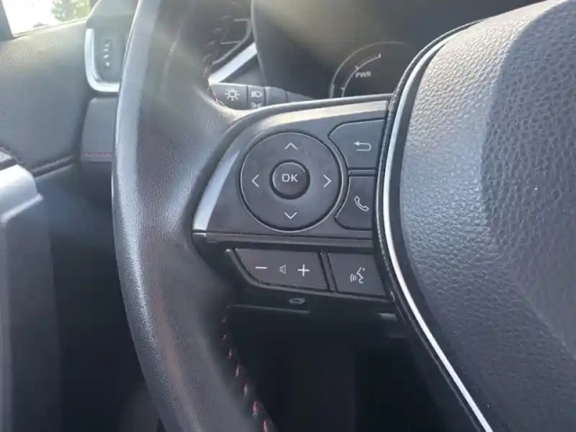 Toyota Rav4 hybride hybrid phev awd design business — photo 18