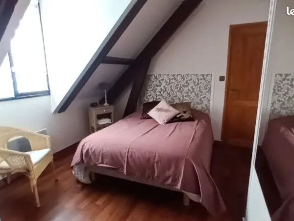 Chambre dans pavillon individuel