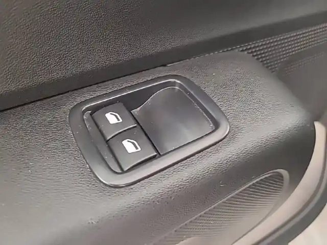 Citroën C3 puretech 83 s&amp;s bvm5 — photo 46