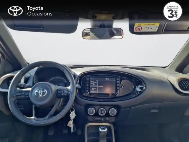 Toyota Aygo X 1.0 vvt-i 72ch air design my23 — photo 8