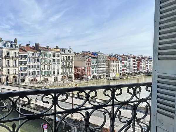 Appartement 3 pièces 96 m²