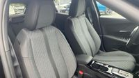 Peugeot 2008 1.2 Hybrid 145ch Allure e-DCS6 — photo 15