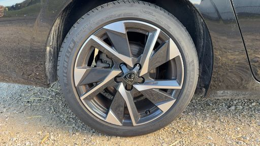 Peugeot 308 SW 1.2 PureTech 130 EAT8 - Allure – 2024 – 55408 km – Essence – Boîte Automatique — photo 36