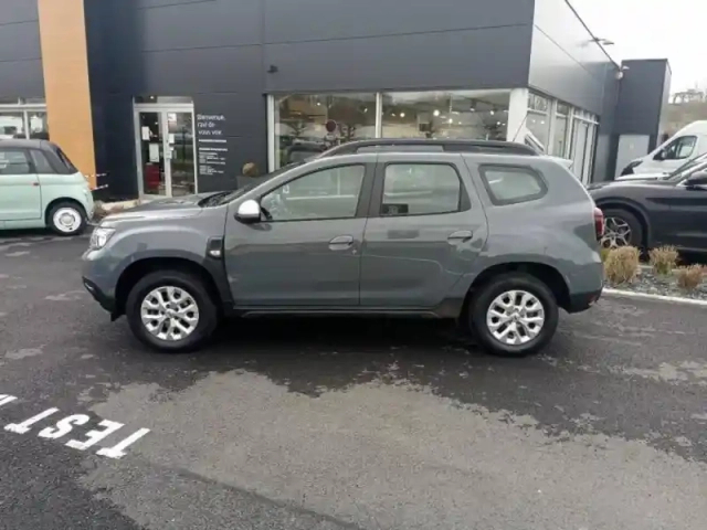 Dacia Duster 1.0 eco-g 100ch  journey 4x2 — photo 8