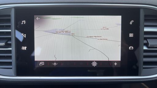 Peugeot 308 1.2 PureTech 130 EAT8 - GT – 2021 – 74274 km – Essence – Boîte Automatique — photo 21